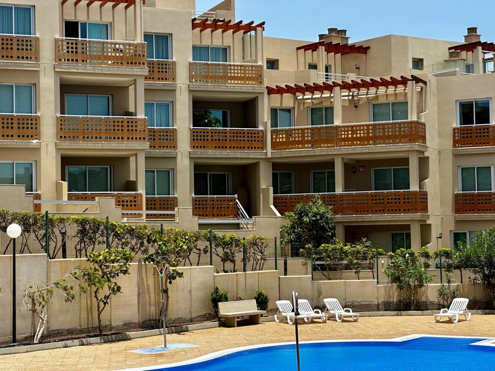 Flat In La Tejita, Medano Apartment Granadilla De Abona Luaran gambar