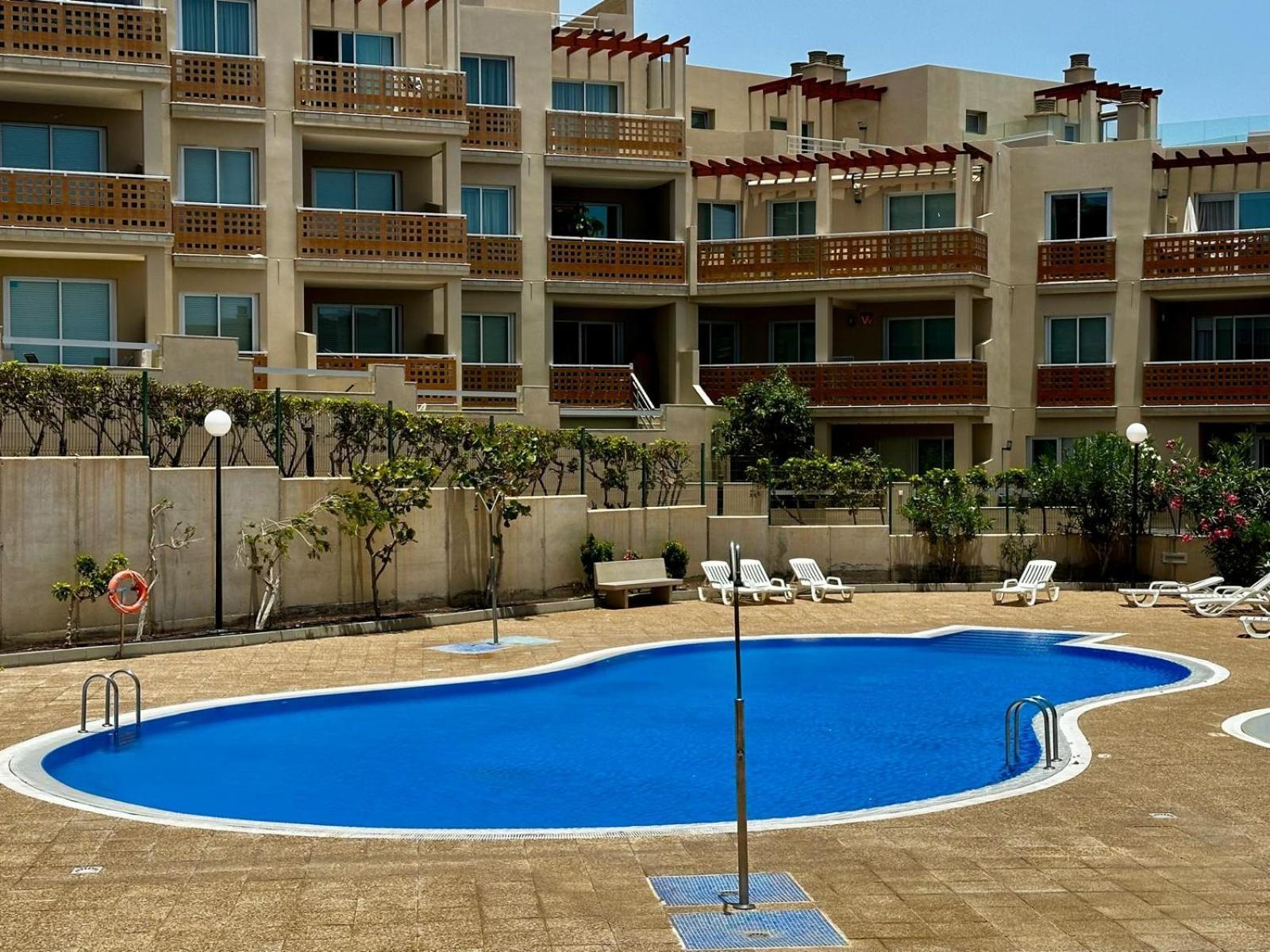 Flat In La Tejita, Medano Apartment Granadilla De Abona Luaran gambar